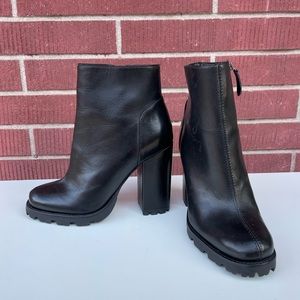 Schutz Nandy Black Leather Chelsea Lug Booties Boots Heels